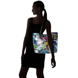 Gio Collection Multicolored Polyester Printed Tote Handbag image 4