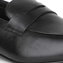 Atesber by Inc.5 Men's Black Formal Loafers image 4