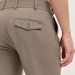 THE BEAR HOUSE Men Woven Checked Regular Fit Formal Trouser image 4