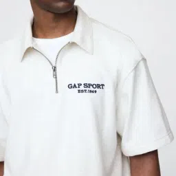 GAP Grey Polycotton Regular Fit Printed Sweatshirt image 5