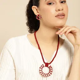 Taavi Handcrafted Jewellery Set-picture-11