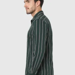 celio celio* Green Cotton Regular Fit Striped Shirt image 3