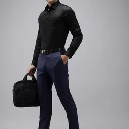 Arrow Manhattan Slim Fit Geometric Self Designed Formal Shirt image 4