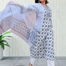 Moda Rapido Floral Printed V Neck Straght Kurta With Trousers & Dupatta-picture-24