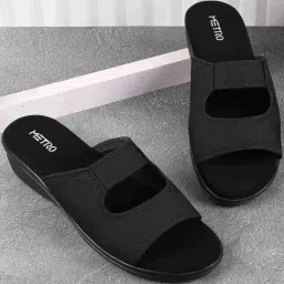 Metro Women's Black Casual Wedges-picture-33