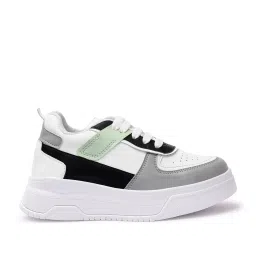 Trase Women's Grey Sneakers image 2