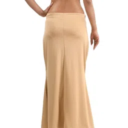 TANTLOOM Women Mermaid-Fit Saree Shapewear image 4