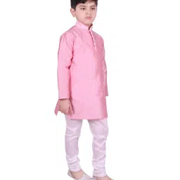 SG Yuvraj Kids Pink & White Textured Pattern Full Sleeves Kurta Set image 4