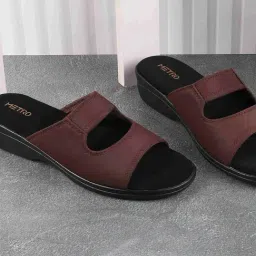 Metro Women's Brown Casual Wedges-picture-18