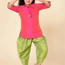 A.T.U.N. Kids Pink & Green Regular Fit Full Sleeves Kurta Set image 4