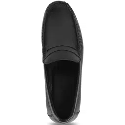 Mochi Men's Black Loafers image 4