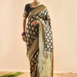 Dori Woven Design Zari Silk Blend Heavy Work Banarasi Saree-image-18