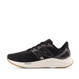 New Balance Men's Black Running Shoes image 2