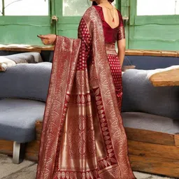 Mitera Woven Design Zari Silk Blend Banarasi Saree image 3