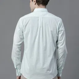 Red Tape Green Cotton Regular Fit Shirt image 2