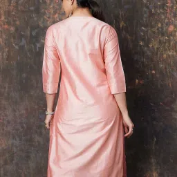 Melange By Lifestyle Dusty Pink Regular Fit Embroidered Kurtas image 2