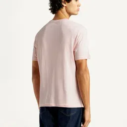 Levi's Men's Typography Regular Fit T-Shirt image 2