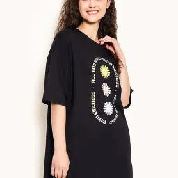 Clovia Black Cotton Graphic Print Sleep Tee image 4
