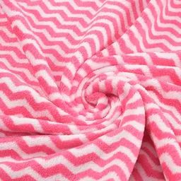 Kuber Industries Pink & Blue 4 Pieces Printed 280 GSM Ultra Absorbent Soft Hand Towels image 3