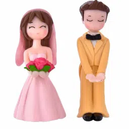 Tayhaa Multicolor Plastic Eternally Yours Wedding Couple Showpiece - Set of 2 image 3