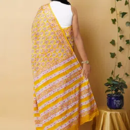 Unnati Silks Yellow & Lilac Cotton Printed Saree With Unstitched Blouse image 2