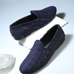 House of Pataudi Men Embroidered Casual Slip On Mojaris-picture-27