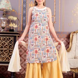 4u Fashion Women Pink Kurtas-image-65