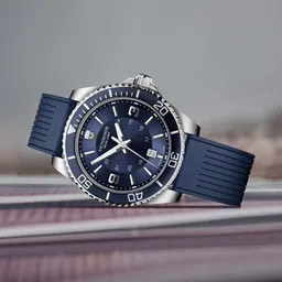 Victorinox Men Dial & Straps Analogue Watch 249184 image 4