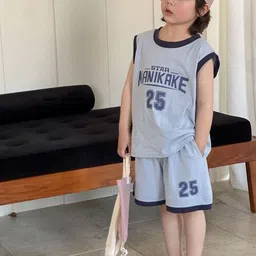 LULU & SKY Unisex Kids Printed T-shirt with Shorts image 3