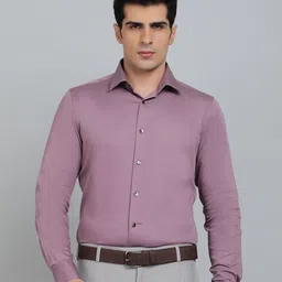 WYRE Men Slim Fit Cutaway Collar Solid Cotton Formal Shirt-image-13