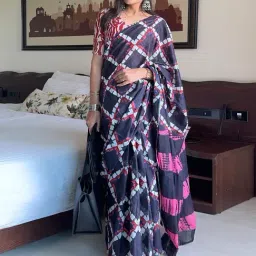 Saree Mall Navy Blue Cotton Self Saree with Blouse Piece-picture-14