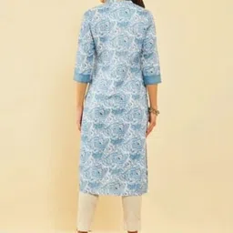 Soch Off White & blue Rayon Floral Printed Straight Kurta image 2