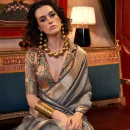 Vardha Light Grey Woven Saree With Unstitched Blouse image 2