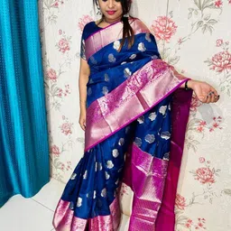 DIVASTRI Ethnic Motifs Woven Design Zari Art Silk Banarasi Saree image 2