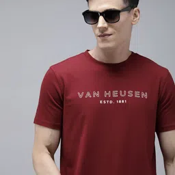 Van Heusen Sport Round Neck Typography Printed Slim Fit T-shirt image 1