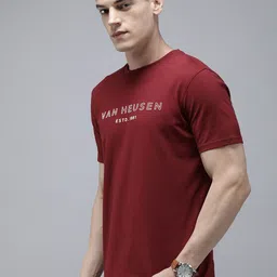 Van Heusen Sport Round Neck Typography Printed Slim Fit T-shirt image 3
