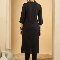 Indo Era Black Regular Fit Embroidered Kurta image 2