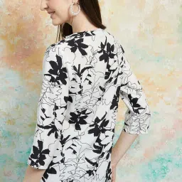 Melange By Lifestyle Black Regular Fit Printed Kurtis image 2