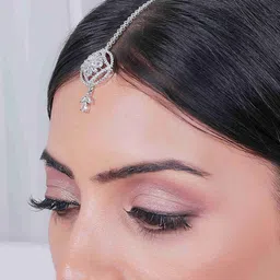 TANAIRA Silver-Plated American Diamond Studded Maang Tikka Head Jewellery-picture-16
