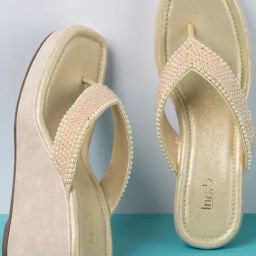 Inc.5 Women's Gold Thong Wedges-picture-1