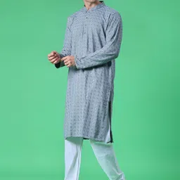 V-Mart Men Ethnic Motifs Embroidered Regular Kurta With Churidar Kurta Sets image 5