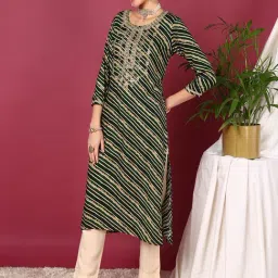 Vaamsi Green Striped Straight Kurta image 3