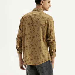 Levi's Brown Cotton Regular Fit Floral Print Shirt image 2