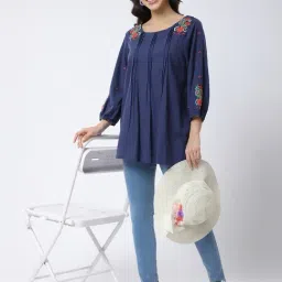 R&B Navy Cotton Top image 4