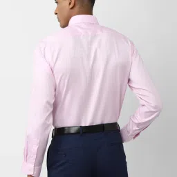 Van Heusen Pink Cotton Regular Fit Checks Shirt image 2