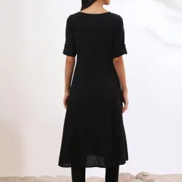 Aurelia Black Pure Cotton Embroidered Kurta image 2