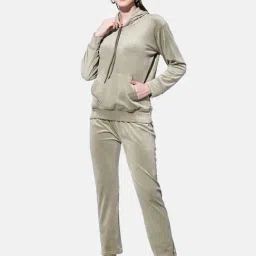 BUYNEWTREND Green Regular Fit Sports Tracksuit-image-11