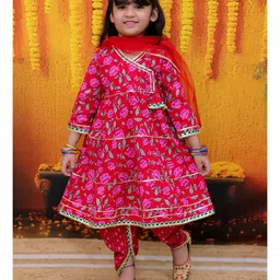 BownBee Pure Cotton Three Fourth Sleeves Floral Printed Lace Embellished Kurta Dhoti With Dupatta Set - Red-picture-10