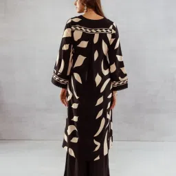 Kaftanize Black Viscose Rayon Regular Fit Straight Kurta Set image 2