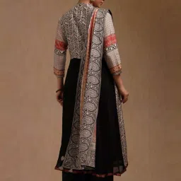 Soch Black Regular Fit Printed Kurta Set image 2